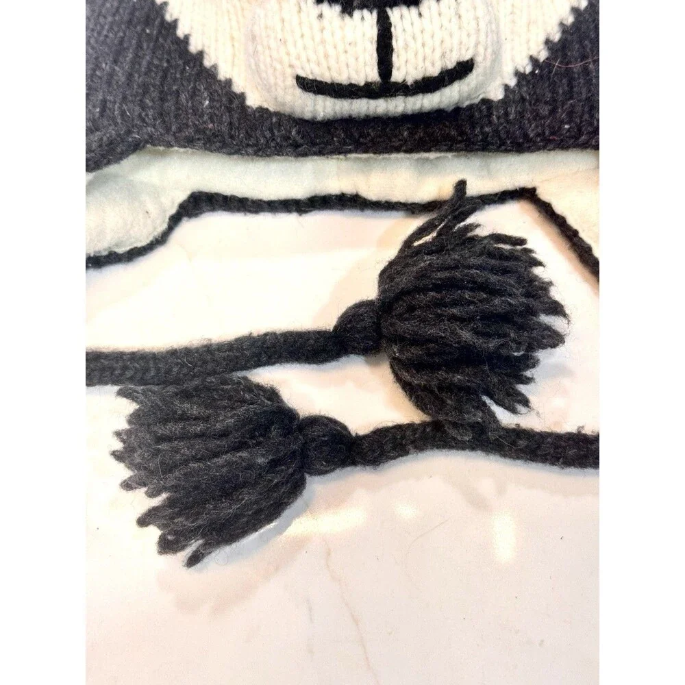 Vive Bien Husky Dog Wool Knit Beanie Hat Fleece Lined Youth Arts of Ecuador